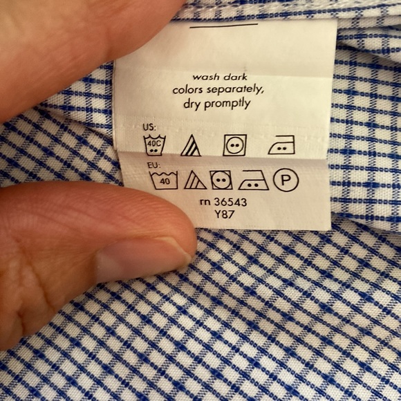 Calvin Klein men’s dress shirt in white and blue textured pattern, like new - Picture 2 of 4